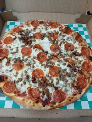 MEATLOVERS PIZZA: Pepperoni, Sausage, Hamburger, Bacon