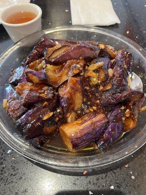 Eggplant in garlic sauce