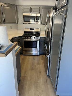 Flooring in kitchen.