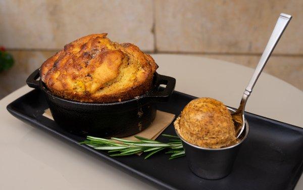 Rosemary Cornbread