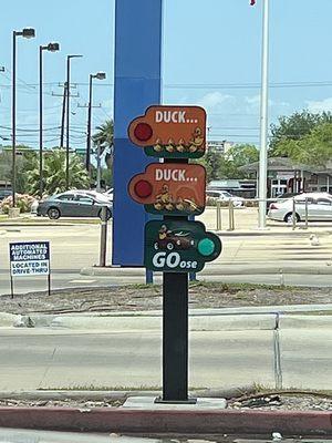 Duck Duck GO! Car wash exit! Lol x 6!!