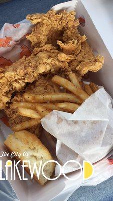 Spicy Chicken Tenders Platter W/ A side of mashed potatoes and Cajun fries