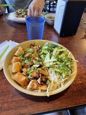 Vermicelli with Chicken and Spring Roll