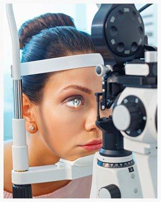 Comprehensive eye exam in Auburn, WA