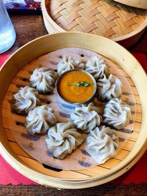 Chicken Momo) juicy momo and nutty sauce