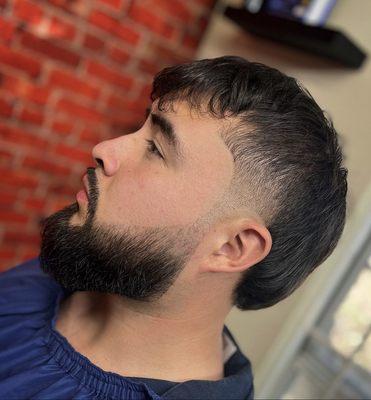 Taper fade with beard line up