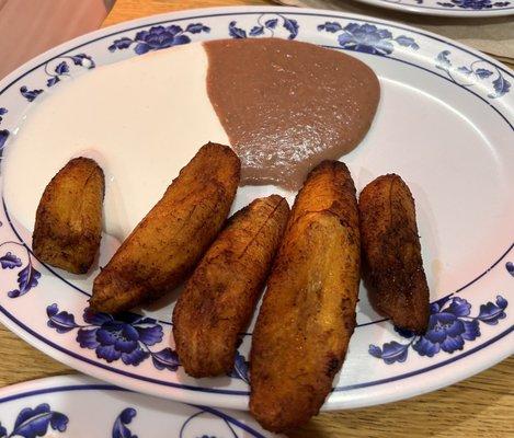 Platanos con Lechera