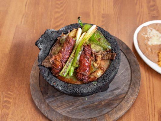 Molcajete plate