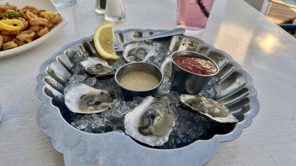 Lovely, delicious oysters.