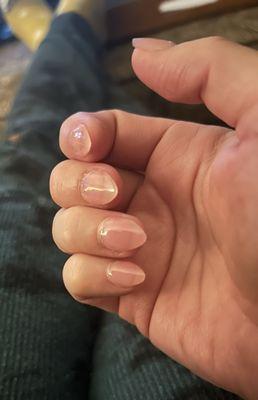 Love me some natural nails with a sharp point.