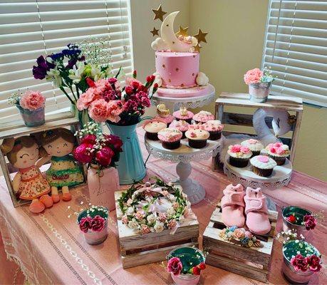 Baby shower cake and cupcake