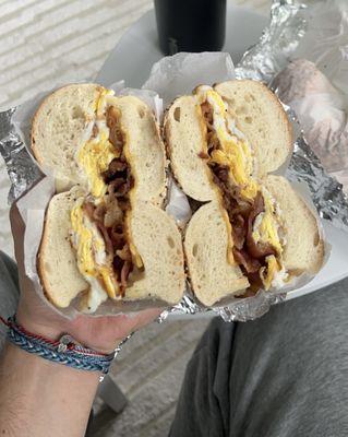 Single Egg with Meat Breakfast, Bacon, Egg and Cheese on an Everything Bagel