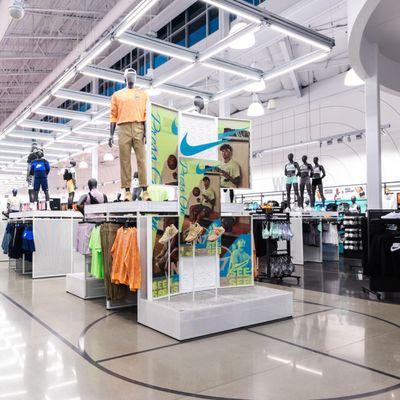 Nike Factory Store - Wisconsin Dells