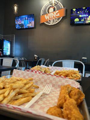 Boneless wings in X-Buffalo Lemon Pepper