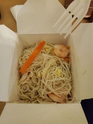 Shrimp with rice noodles