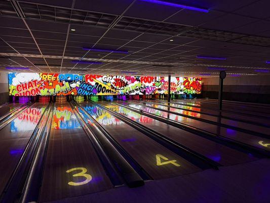 Neoverse is a 2 meter tall LED Media wall that gives you an immersive bowling experience.