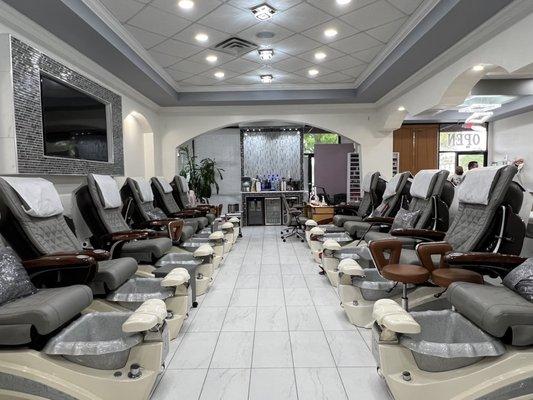 Pedicure station