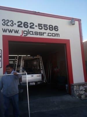 J glass shop!