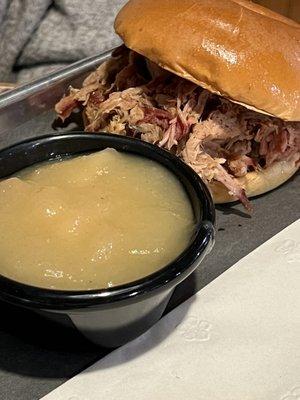 Hickory River Smokehouse - Urbana