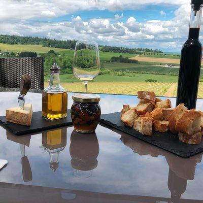 Cheese plate with bread and honey