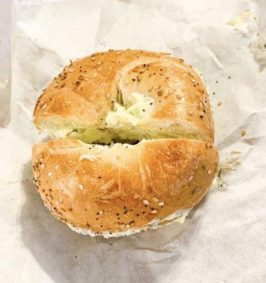 Everything Bagel with Plain Cream Cheese & Garlic Ailo