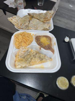 Large Steak Quesadilla ( Asada) and 2 Steak Taco ( Asada)