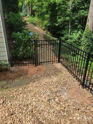 4ft aluminum flat top fence w/gate