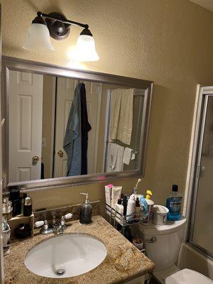 The mirror was remounted but the basin wasn't fixed nor replaced.