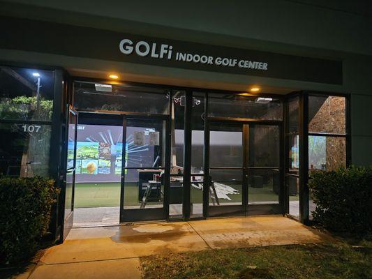 GOLFi Indoor Golf Center