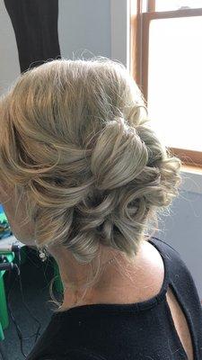 Mother of the Bride hair