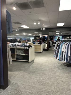 Inside Men's Warehouse