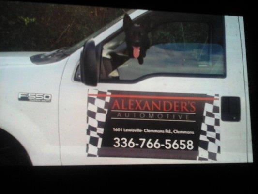 Towing services, lockouts, jump starts, Winston-Salem,  Clemmons, lewisville, Advance, Mocksville  and surrounding areas