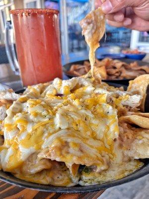 Loaded chicken nachos