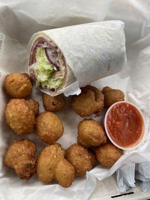 Roast beef wrap, fried mushrooms