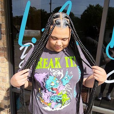 Large Knotless Braids