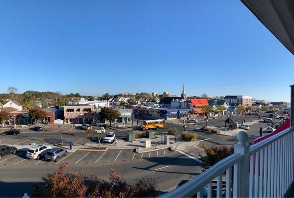 Nice view and lot's of shopping  best boardwalk I've ever been too. We had coffee at Kaisy's which is in walking distance.