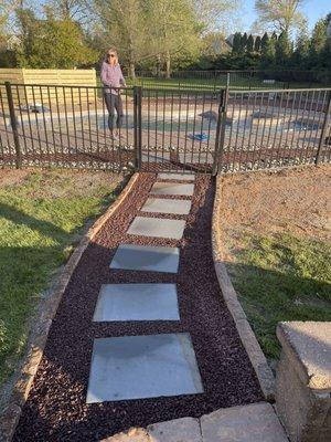 Pathway from patio to the pool.