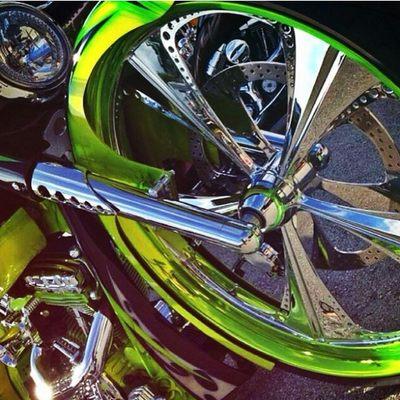 neon green spray chrome