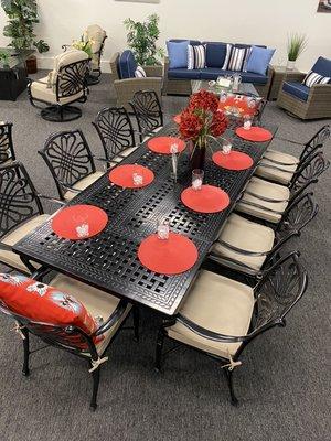 Cast Aluminum Extension Dining Collection