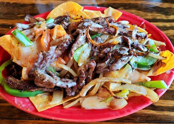 Steak Nachos Fajitas (Lunch Menu)