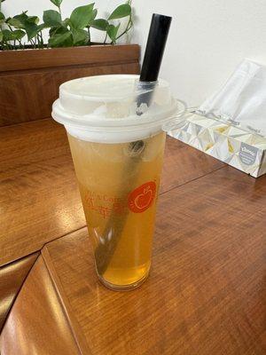 Peach oolong tea