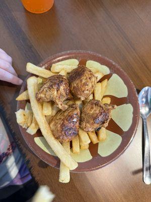 Kids Chicken Kabob with fries