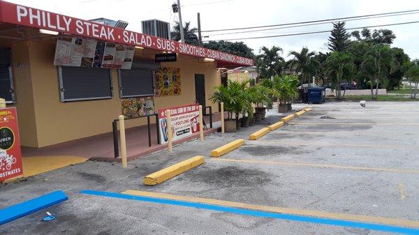 Restaurant Exterior Painting Miami