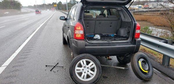 Tire change on the interstate 

www.ctroadsideva.com