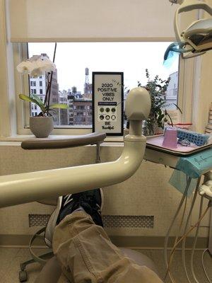 Positive vibes only at the dentist