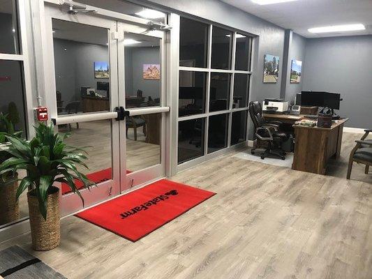 Interior of Mike Edmundson-State Farm - Clermont, FL