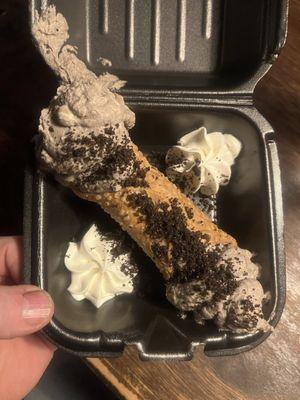 Thin mint cannoli