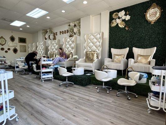 Be Posh Nails and Beauty Spa