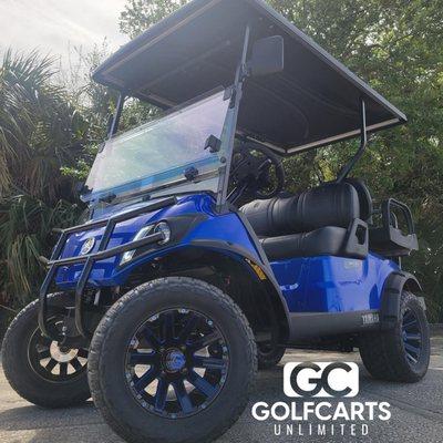 Custom built Yamaha Drive2 lifted golf cart