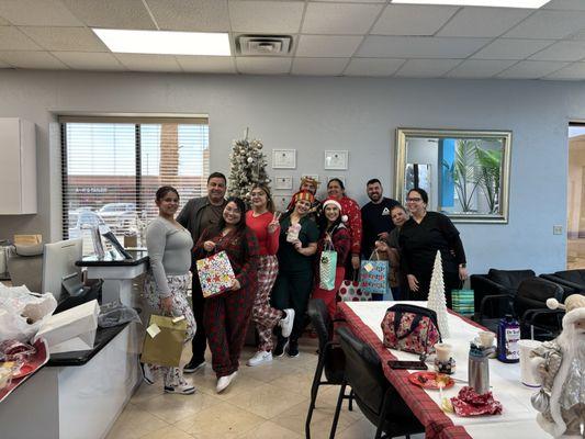 Merry Christmas from the orthodontics team